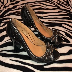 Mia 2 Black Peep Toe Heels